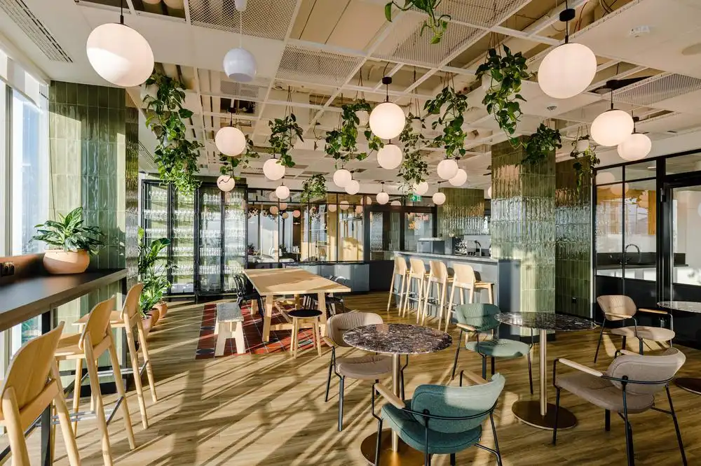 1689833624605069927.jpg 64b647ea821e1.jpg