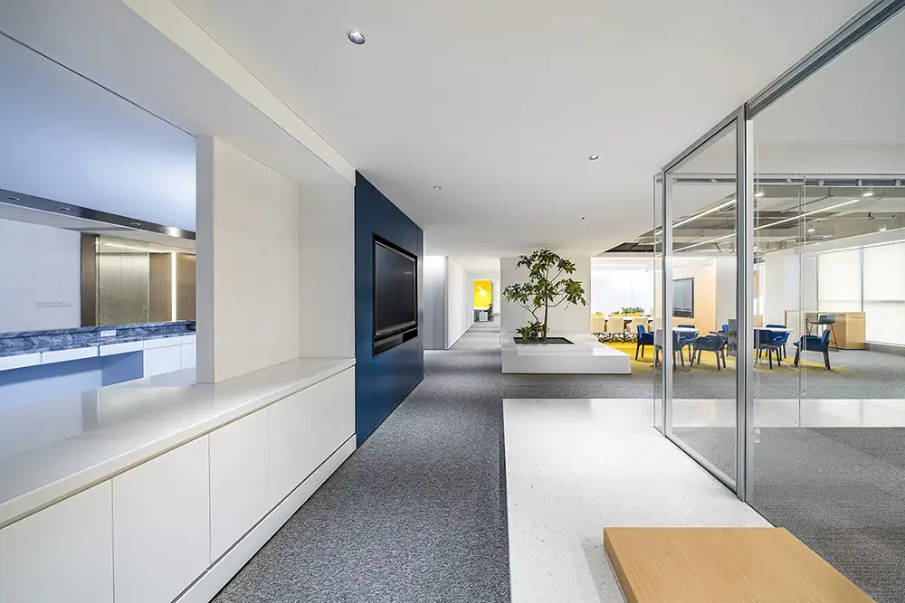 1689839967600044578.jpg 64b78bce01499.jpg